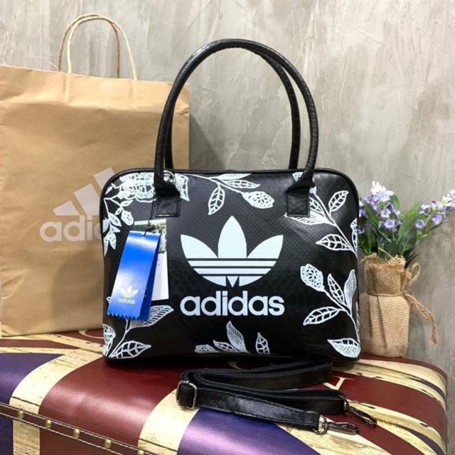 adidas-originals-bowling-bag-กระเป๋าถือหรือสะพาย