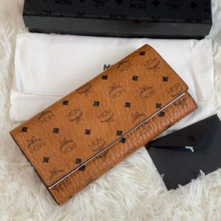 💥mcm​ ​long​ wallet ออริ💥3พับ