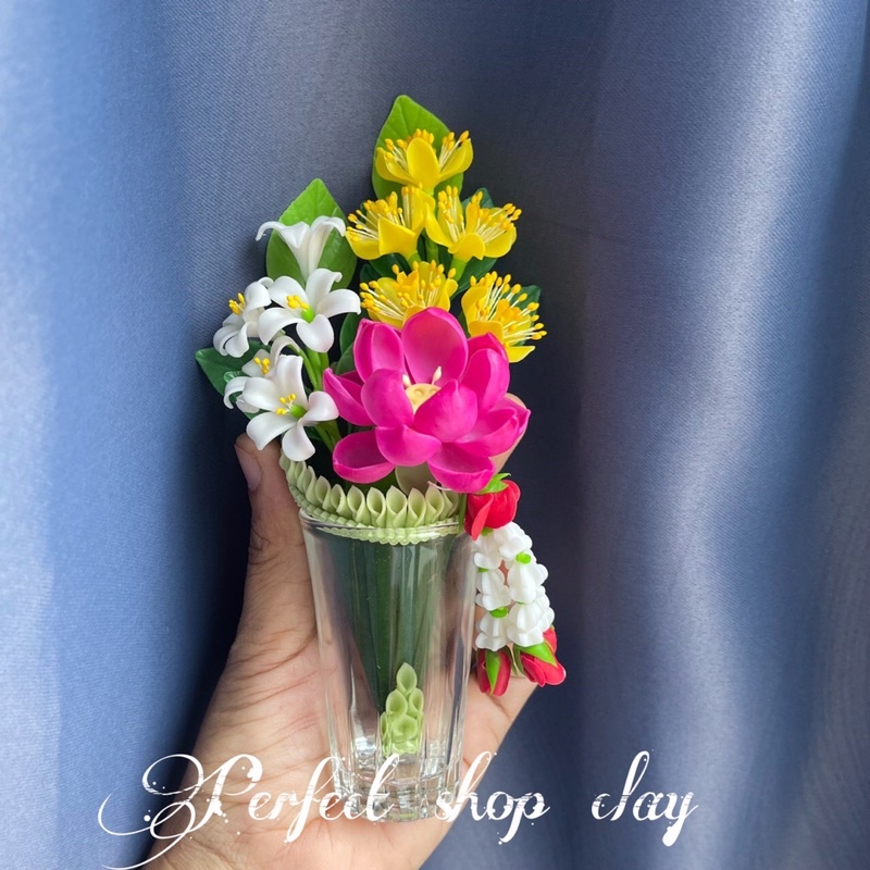 งานดินปั้น-ชุดกรวยดอกไม้ดินญี่ปุ่น-ดอกบัวมี2สี-สีชมพูเข้ม-สีชมพูอ่อน-พร้อมแก้ว-ราคาเพียง-239-บาท