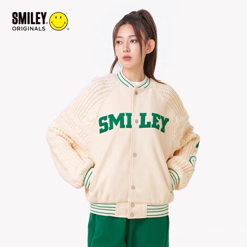 พรีออเดอร์-เสื้อผ้า-เสื้อสเวตเตอร์-เสื้อเบสบอล-แบรนด์smiley-อ่านรายละเอียดก่อนส่ังซื้อ