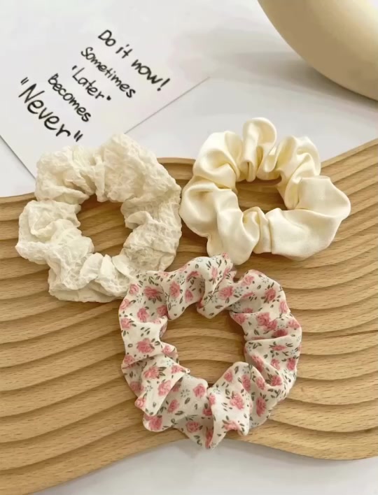 creamy-scrunchies-3-ชิ้น-ส่งจากไทย-โบว์รัดผม-ยางรัดผม-ริบบิ้น-h13