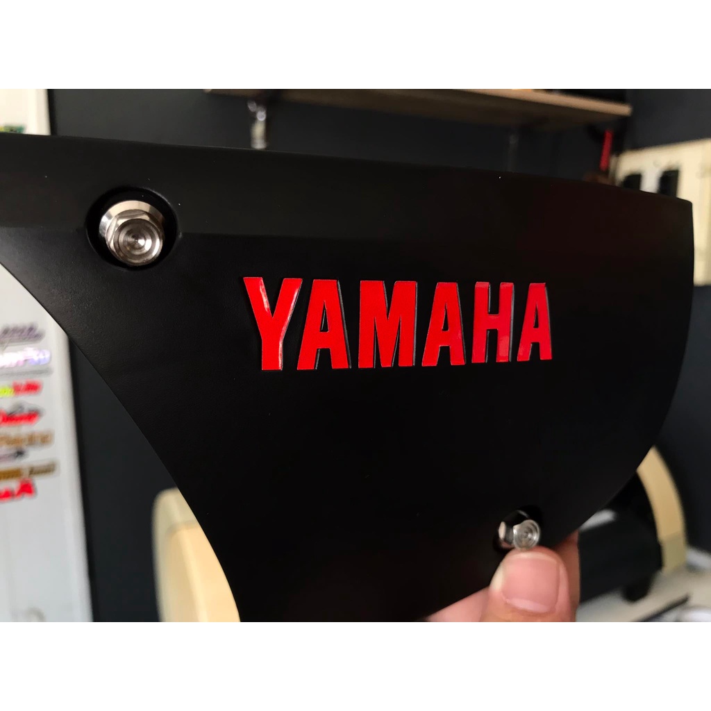 สติกเกอร์-yamaha-หยอดแคร้ง-มีโอ-ฟีโน่-3m-สะท้่อนแสง-ขนาด6cm