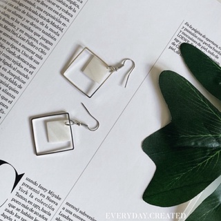 earring square silver ต่างหูคล้องทรงเหลี่ยมสีเงิน