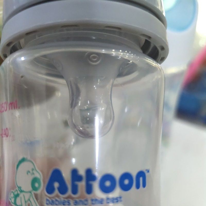 ถูกสุด-attoon-ขวดนม-gigi-8oz-แพ็ค-3-ขวด-hygienic-2-tone-ซาฟารี-giggles