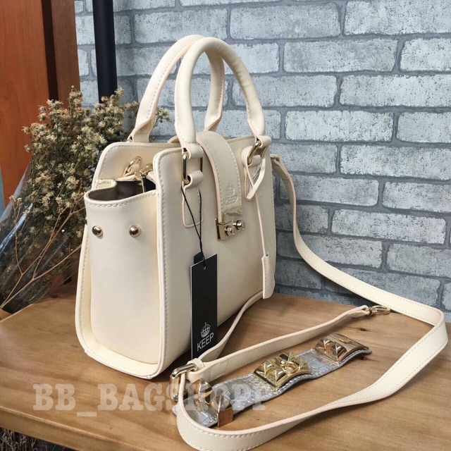 keep-ทรง-รุ่น-passion-on-handbag-สีขาว