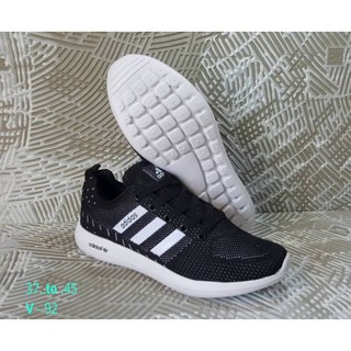 Sale 50% OFF รองเท้าแฟชั่นแบนด์ Adidas