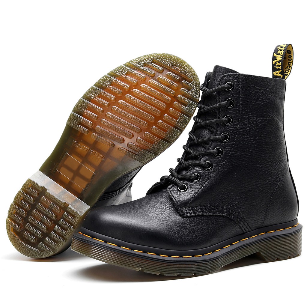 รุ่นคู่ครัสตี้ Dr. Martens Air Wair 1460 ลิ้นจี่ลาย Martin Boots 