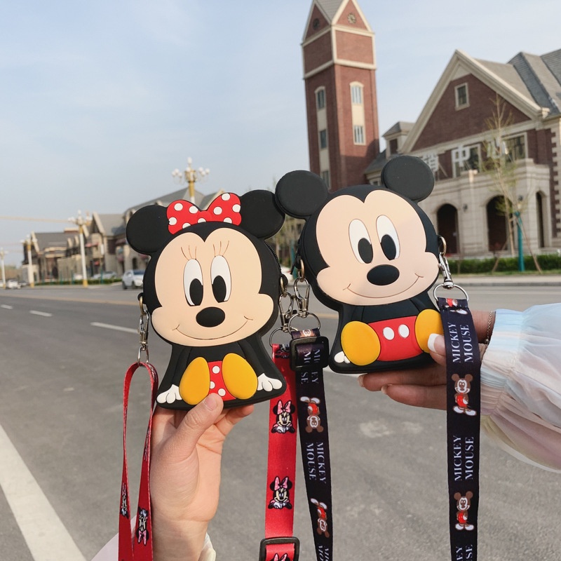 sabuy-disney-กระเป๋าสะพายข้างเด็ก-กระเป๋ากาตูนย์-ลายการ์ตูนน่ารัก-mickey-minnie-hello-kitty-line-friends