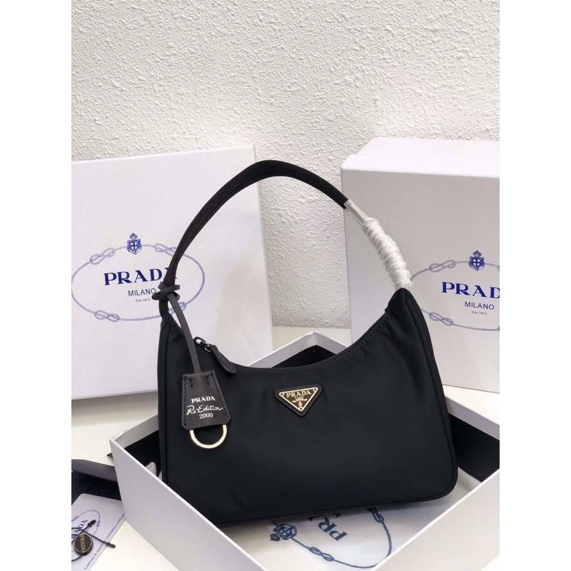 prada-2-990-ราคาดีอย่าบอกใคร