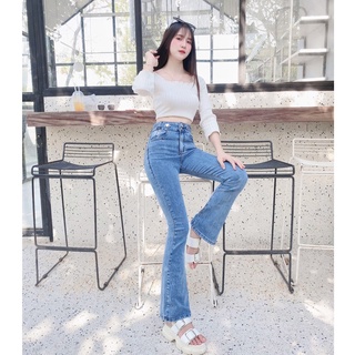 6098# กางเกง​ยีนส์​ขาม้ายาว​ ทรงเอวสูงง  กระดุม​เป็น​รูปหัวใจ​เก๋ๆ​ รุ่นนี้ผ้านิ่มมากๆ​ยืดหยุ่นได้เยอะใส่ทรงเป๊ะ baifern
