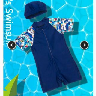 ชุดว่ายน้ำสำหรับเด็กพร้อมหมวก : สีน้ำเงิน