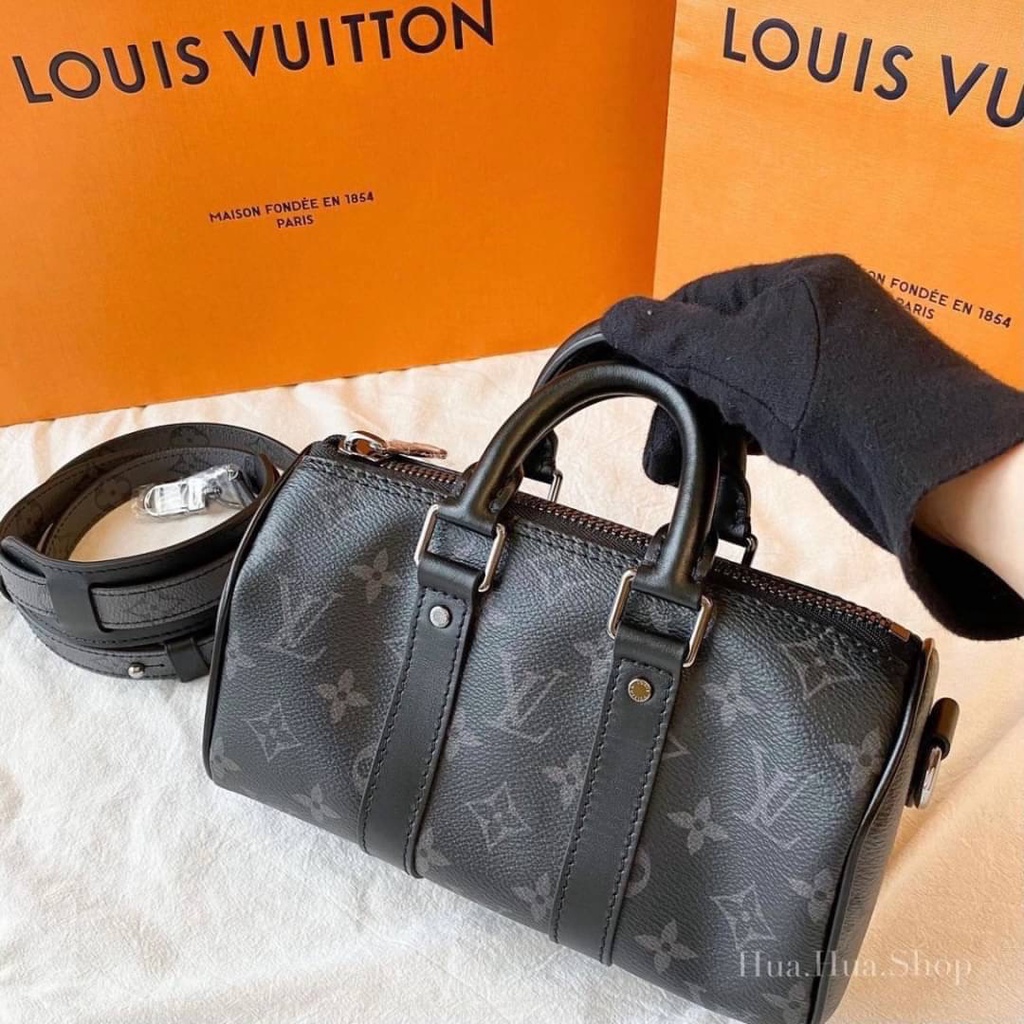 louis-vuitton-keepall-xs-monogram-seal-งานดีสุดเทียบเท่าของเเท้ตารางตรง-หนังนิ่ม