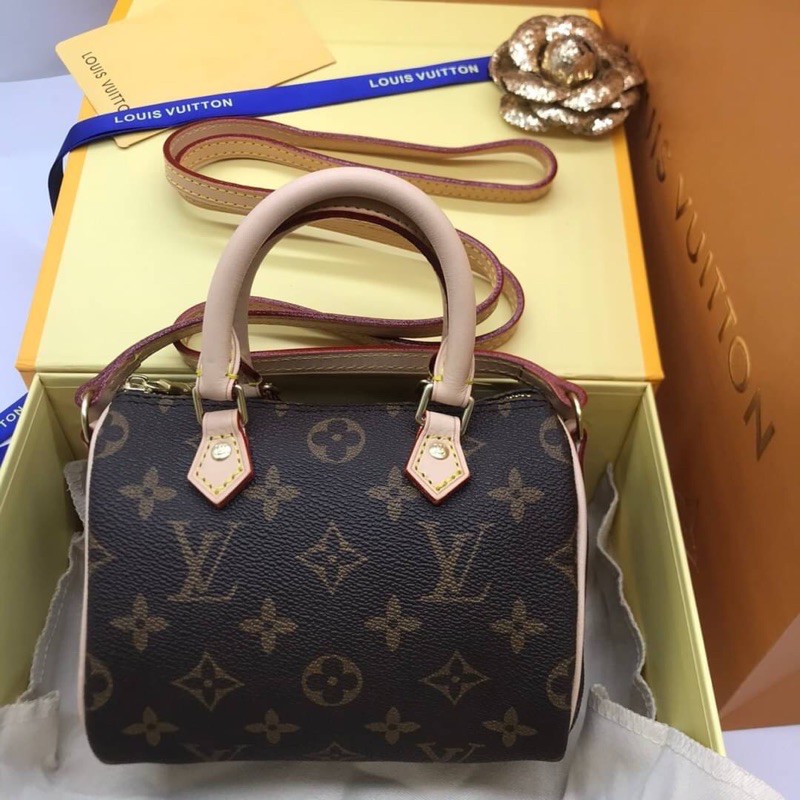 hiend-กระเป๋าหลุยส์-หลุยส์หมอน-louisvuitton-พร้อมกล่อง