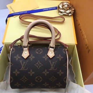 Hiend กระเป๋าหลุยส์ หลุยส์หมอน Louisvuitton พร้อมกล่อง📦✅