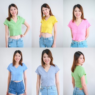 เสื้อCROP TOP ครอปทอป แขนสั้นผ้าลาย SALLY  By Chalot