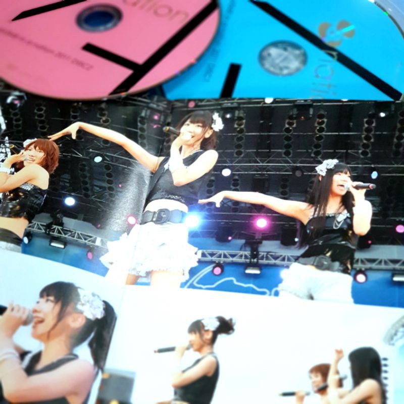new-coming-dvd-concert-akb48-a-nation-for-life-2011-concert-2-dvd-discs