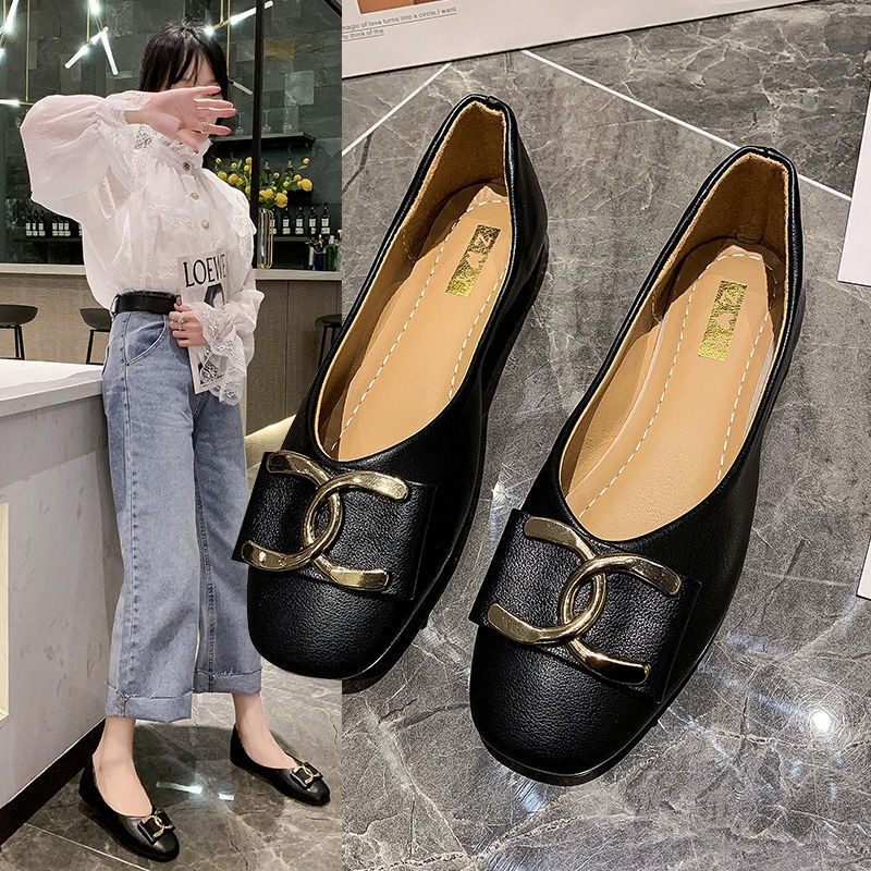 ภาพหน้าปกสินค้ารองเท้าผู้หญิง รองเท้าผู้หญิงหัวเหลี่ยม รองเท้าลำลองผู้หญิง สวมใส่สบาย รองเท้าถั่วนักเรียนเกาหลี รองเท้าผู้หญิงส้นแบน