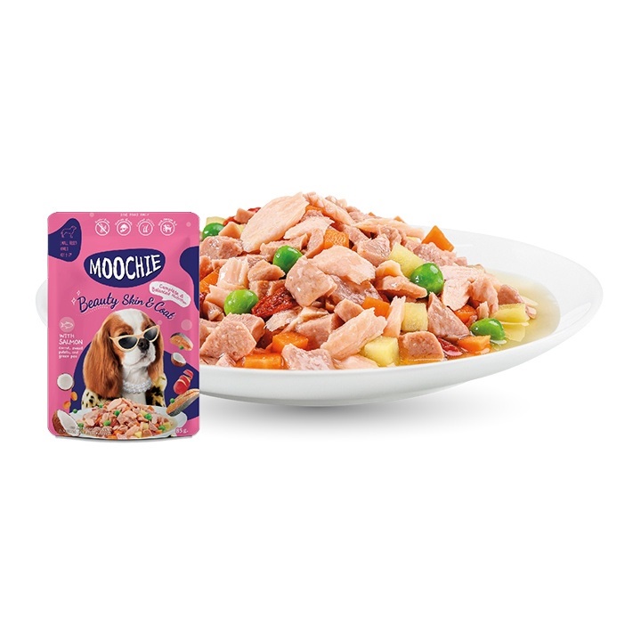 ภาพหน้าปกสินค้า(ยกโหล) Moochie Dog มูชี่ อาหารเปียกสุนัข เกรดพรีเมี่ยม ขนาด 70 กรัม โหล X12 ซอง จากร้าน pettogether บน Shopee