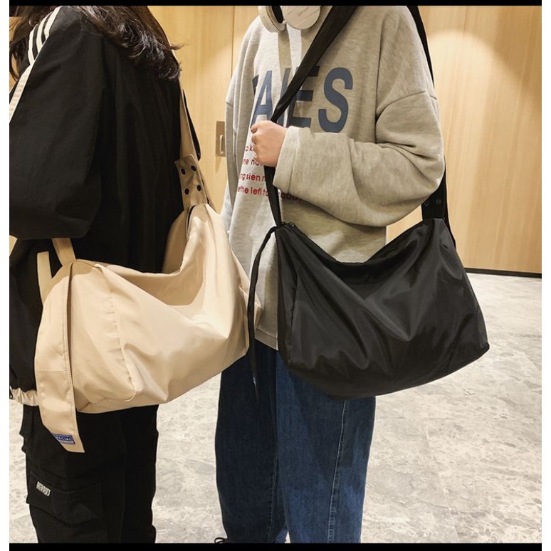 kc0102-sport-bag-กระเป๋าผ้าไนลอน-สะพาย-เท่ๆ-ทรงเกาหลี-ใบใหญ่