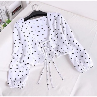 🏖เสื้อผูกหน้า black poka dot ❣️ free size