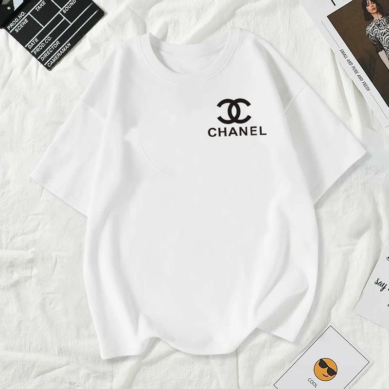 เสื้อยืดคอกลมผ้านิ่มใส่สบาย-ลายแฟชั่นวินเทจ-พร้อมส่ง-t-421