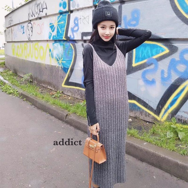 knitted-v-dress