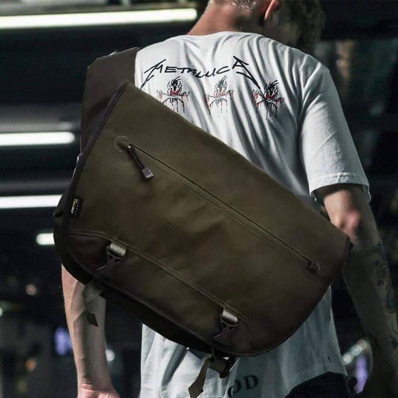 messenger UNIQLO Japan