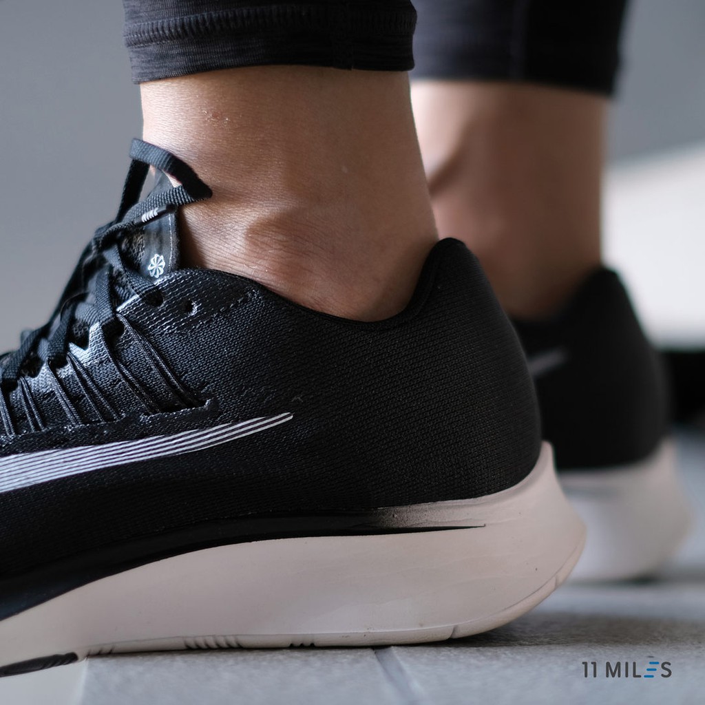 ของแท้-พร้อมส่ง-รองเท้าวิ่งผู้หญิง-nike-รุ่น-nike-zoom-fly