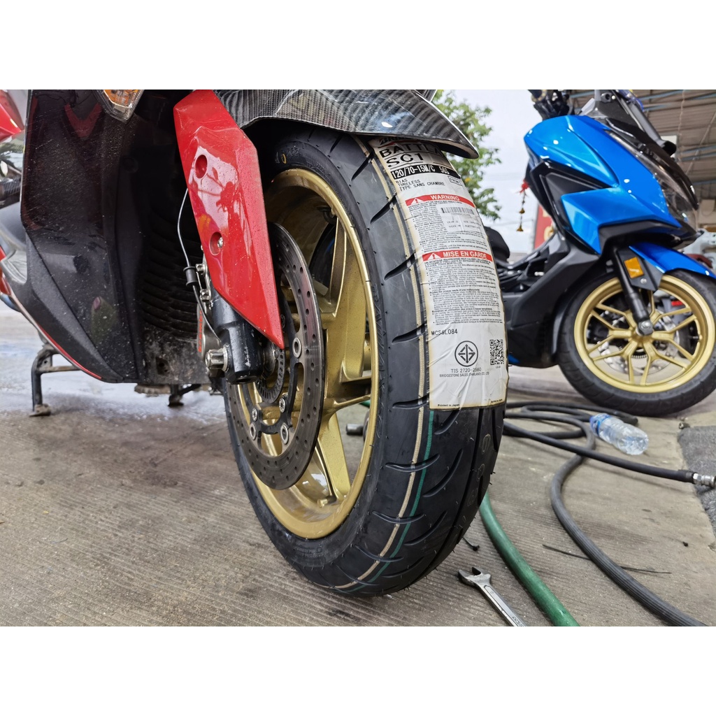 ยางนอก (Bridgestone) Battlax SC สำหรับ XMAX 300 XMAX350 Tubeless บริจสโ ...