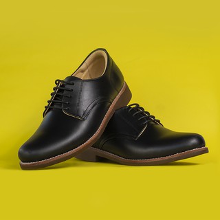 สินค้า รองเท้าหนังแท้ ลำลอง คัชชู ผู้ชาย หุ้มส้น แบบผูกเชือก หนังออยล์ สีดำ StepPro Derby Shoes Code 911
