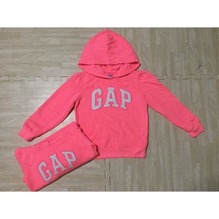 เสื้อกันหนาวเด็ก 12-18 เดือน GAP แบรนด์แท้ มีฮู้ด 🥰 สีชมพู สดใส แต่งไหล่ น่ารักมากๆจ้า เสื้อกันหนาว เด็ก shopee