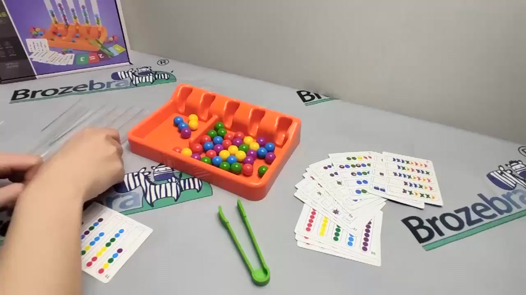 เกมจับคู่ลูกปัดตลก-เด็กปริศนาของเล่นตรรกะการฝึกอบรมความคิด-หลอดทดลองลูกปัดเกมการพัฒนาสติปัญญาของเล่นของขวัญสำหรับเด็ก