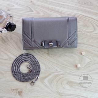 Charles &amp; Keith Turn-Lock Wallet (outlet) สีเทา