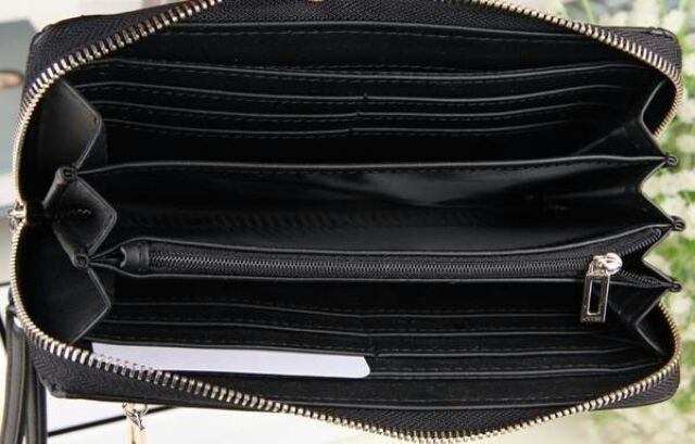 guess-factory-womens-long-wallet-กระเป๋าสตางค์-วัสดุ-canvas-เนื้อหนา-สีน้ำตาล