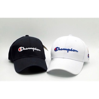 หมวกchampion พร้อมส่ง 2สี:ขาว/ดำ