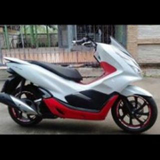 ภาพขนาดย่อของสินค้าสติกเกอร์ขอบล้อสะท้อนแสง PCX 150