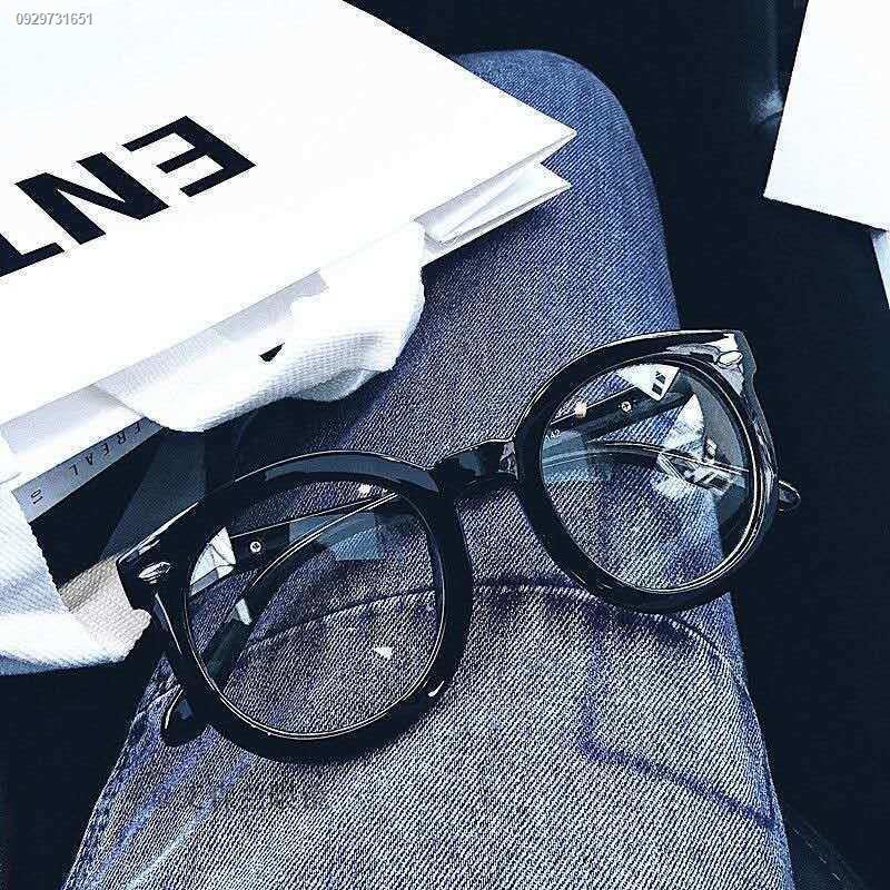 แว่นกลมวินเทจ-แว่นกันแสงสีฟ้า-แว่นตาแฟชั่น-แวนตาแฟชั่น-แว่น-แว่นสายตาสั้น-แว่นกรองแสง-แว่นกรอบดำหญิง-gm
