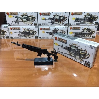 ของเล่นเด็ก🔫ปืนโมเดล 4D มีหลายแบบ สไนเปอร์ m134 M16 ปืนกล สเกล 1 ต่อ 6