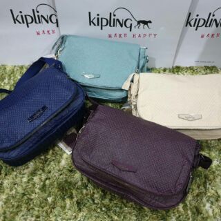 😀KIPLING 😀รุ่น Earthbeat -S 😺กระเป๋าสะพายไหล่ สีฟ้าตามภาพ