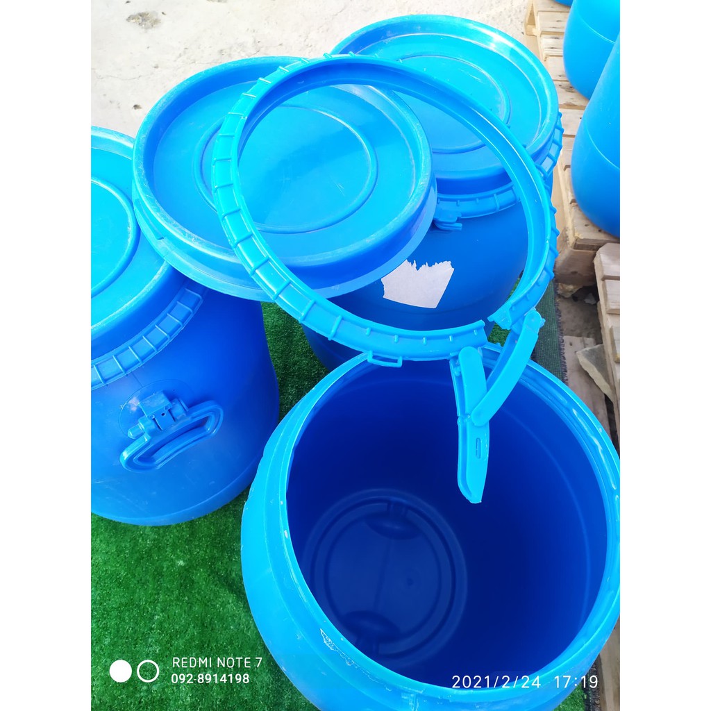ถังพลาสติกสีฟ้า-40-ลิตร-ถังน้ำ-ถังขยะ-ถังหมัก-ทรงโอ่ง-พร้อมฝาปิด-สายรัดอย่างดี-ขนาด-27-55-ซม
