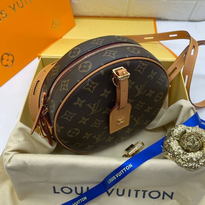 louis-vuitton-original-grade-size-23-cm-สวยคลาสสิคค่ะใบนี้ถือได้หลายแบบ-แคนวาสเกรดเดียวกับต้นฉบับ