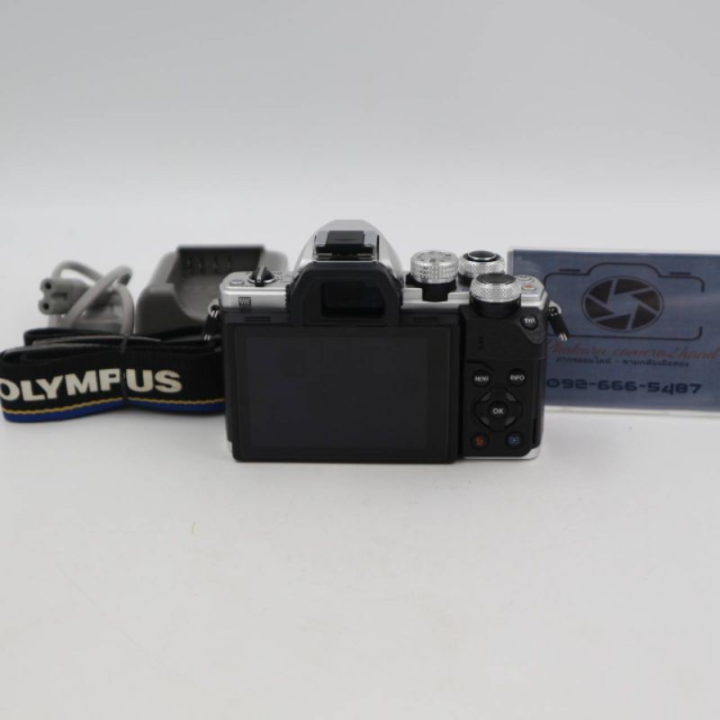 ภาพหน้าปกสินค้าolympus em10 ii สภาพสวย จากร้าน phakorncamera บน Shopee