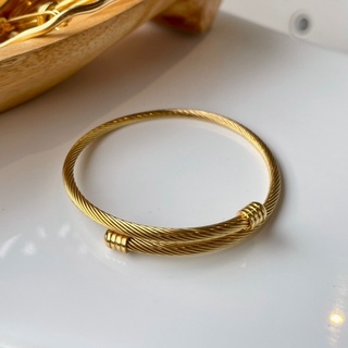 𝐴𝑆𝐻𝐼𝑅𝐴 (18k gold plated) Gold plated cuff bracelet Gold bangle Cable metal cuff กำไลข้อมือ