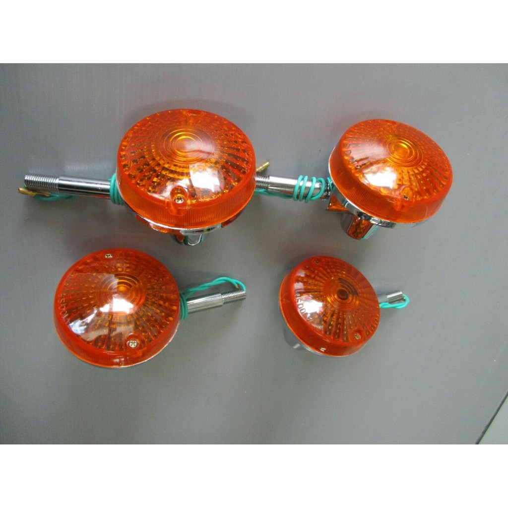 Pair Of Red Rear Turn Signal Reflectors For 1972-1977 Suzuki GT380
