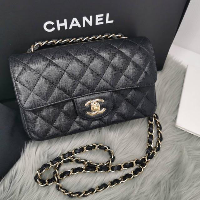 Chanel classic mini 8 hotsell