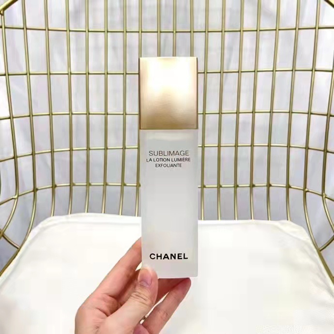 chanel-เอสเซ้นไวท์เทนนิ่ง-เอสเซนส์-บํารุงผิว-หรูหรา-125-มล