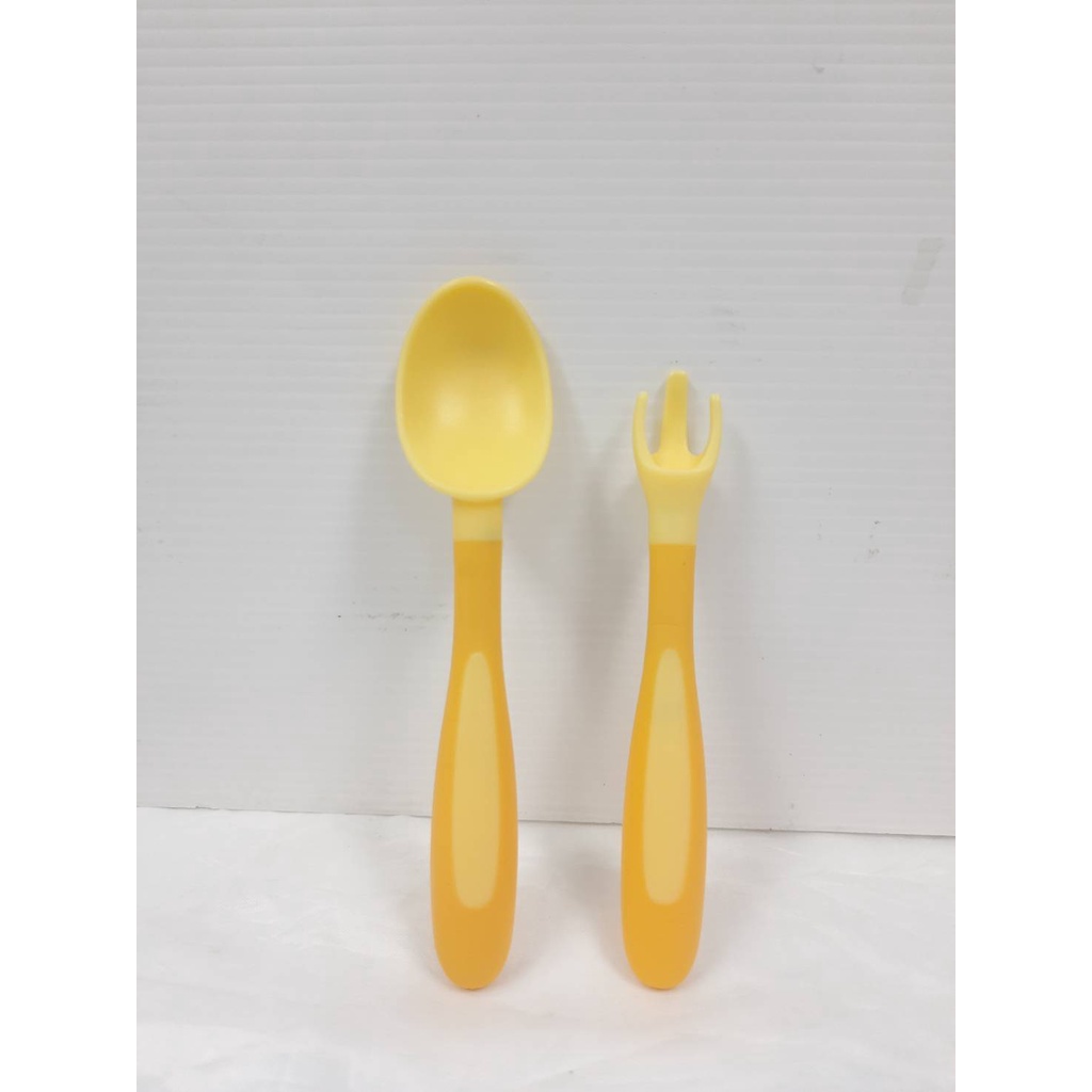 spoon-ชุดช้อนซิลิโคน-สำหรับเด็กฝึกทานอาหารหมุนได้-360-องศา-ยี่ห้อ-papa-baby