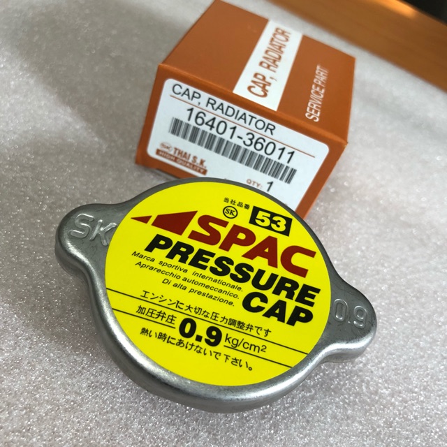 ฝาหม้อน้ำ 0.9 บาร์ ฝาใหญ่ สำหรับ RN20 , Datsun 620 , 720 รถรุ่นเก่าๆ ...
