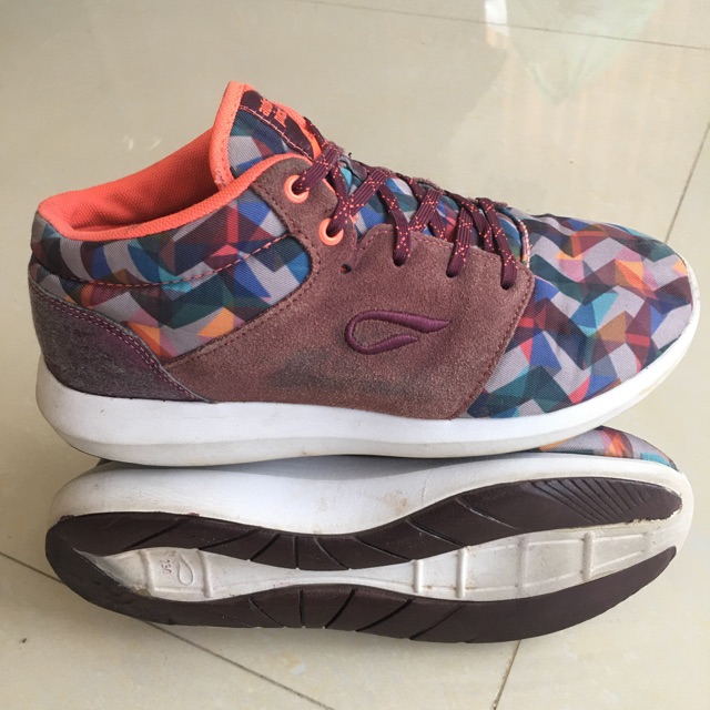 Prospecs 36.5 23 . Shopee
