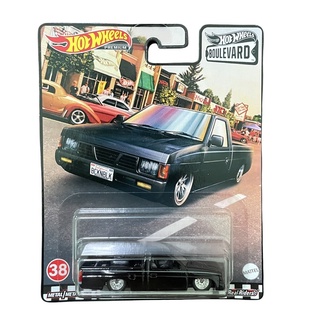 Hot Wheels Boulevard Premium Custom 93 Nissan Hardbody Pickup D21